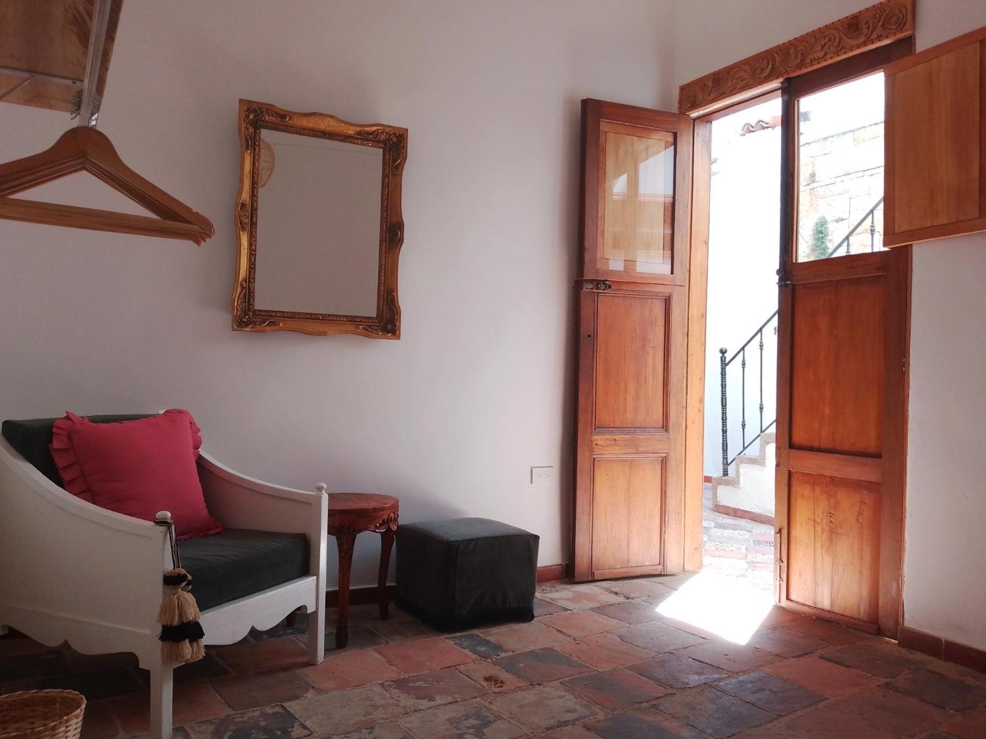 Casita De Piedra Bed and Breakfast Bogotá Exteriör bild